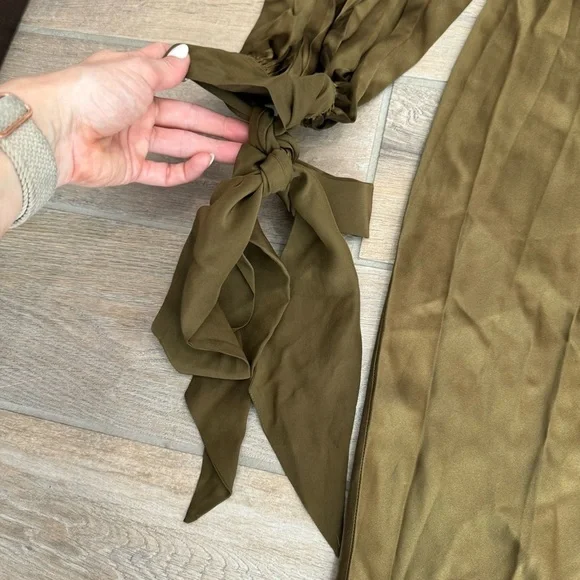 Olivia Von Halle Silk Midi Dress Button Down Tie Sleeve Olive Green Small - Picture 4 of 9